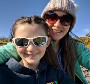 girl with sunglasses