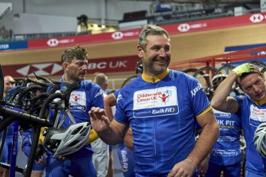 Kwik Fit tour de branch cycling team