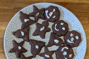 Phoebe's cookies at the Children with Cancer UK virtual baking party (2)