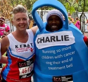 kerry with other runners at marathon