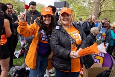 London marathon runners 2024 (1)