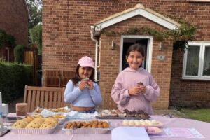 Arya and Arven at the bake sale